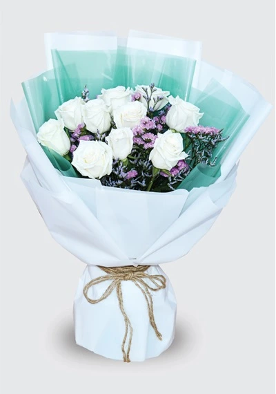10 White Roses Hand Bouquet